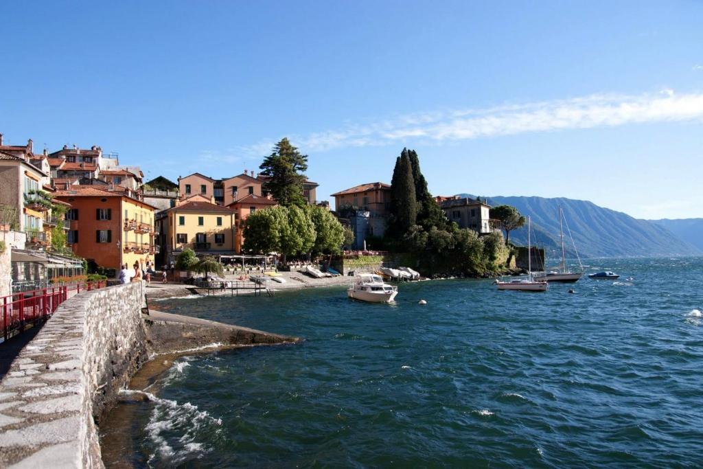 Villa Central Varenna Kültér fotó